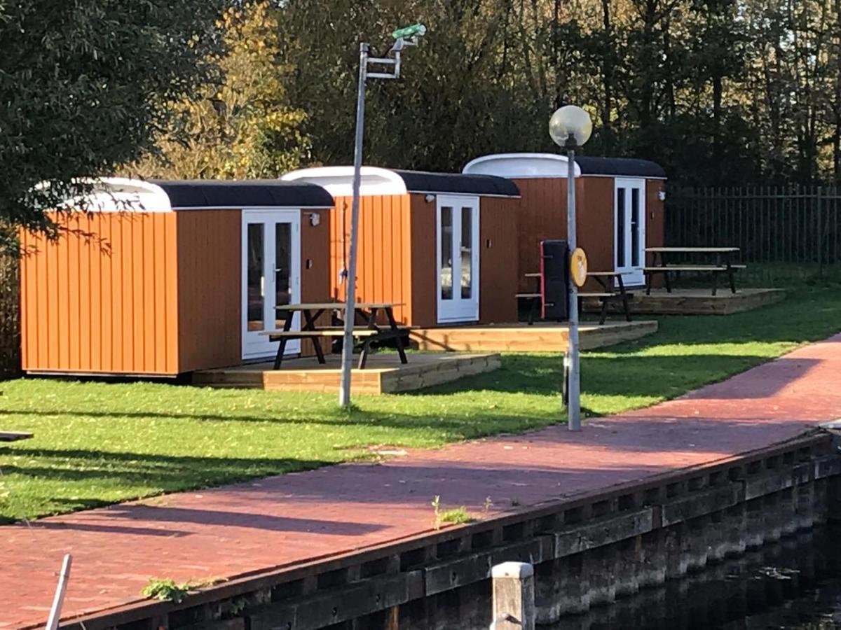 Marinaparcs Botel Naarden